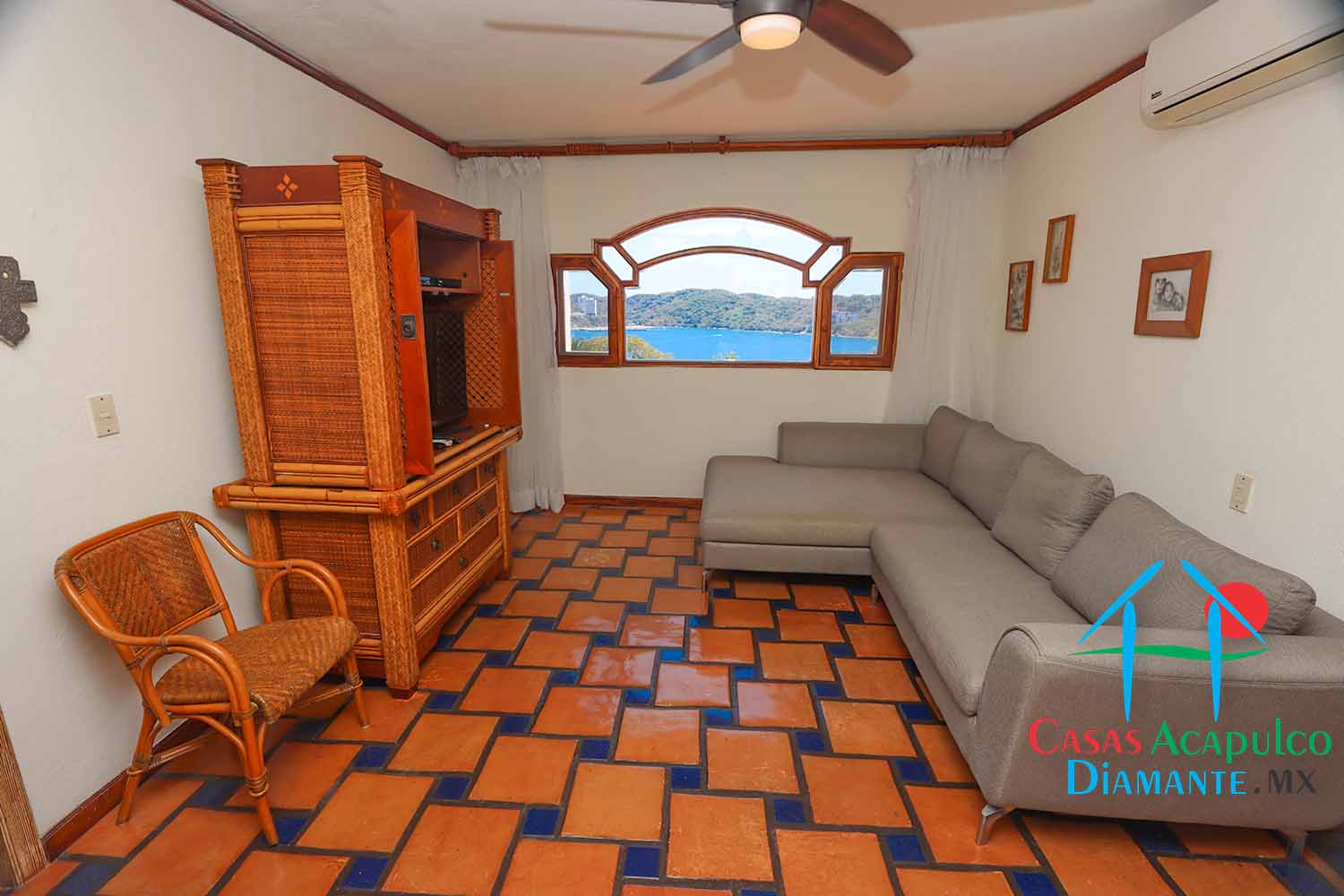 Pichilingue Villa Kairos - Sala de televisión 3